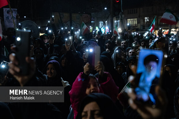 اجتماع شبانه مردم گرگان در سوگ و خونخواهی رهبر شهید