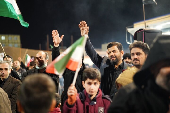 اجتماع فرهنگیان و دانش آموزان قم در بزرگداشت رهبر انقلاب برگزار شد