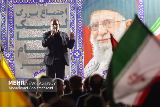 اجتماع بوشهری‌ها در هفتمین روز شهادت رهبر انقلاب
