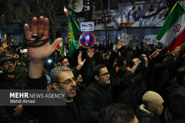 دسته‌ی عزاداری هیئت‌‌ فاطمیون‌‌ زنجان در رثای شهادت رهبر انقلاب