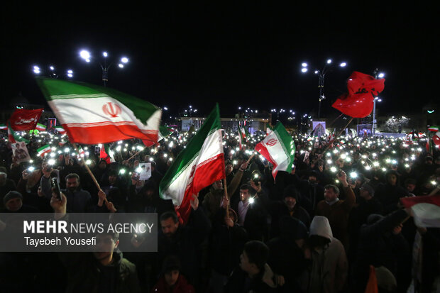 اجتماع عظیم فتح خیبر در هفتیمن روز شهادت رهبر انقلاب در همدان