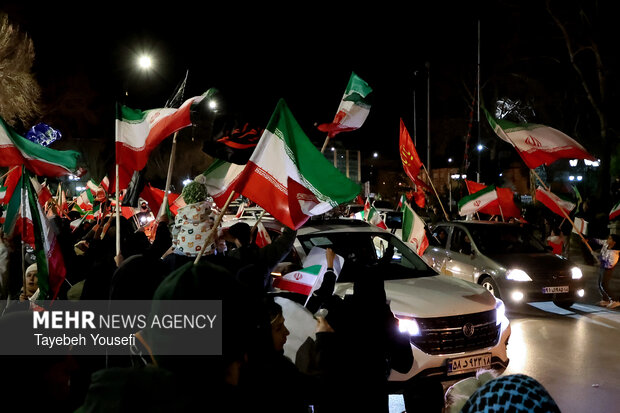 اجتماع عظیم فتح خیبر در هفتیمن روز شهادت رهبر انقلاب در همدان