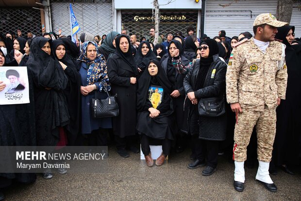 تشییع و خاکسپاری پیکر ۲ شهید حملات آمریکا و رژیم صهیونیستی در بجنورد