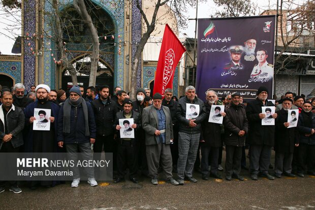 تشییع و خاکسپاری پیکر ۲ شهید حملات آمریکا و رژیم صهیونیستی در بجنورد