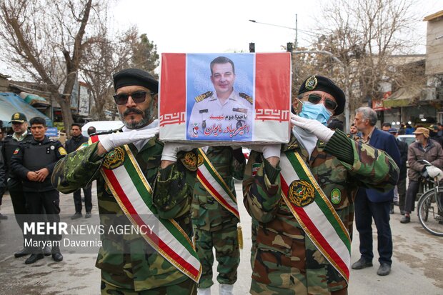 تشییع و خاکسپاری پیکر ۲ شهید حملات آمریکا و رژیم صهیونیستی در بجنورد