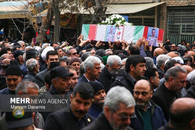 تشییع و خاکسپاری پیکر ۲ شهید حملات آمریکا و رژیم صهیونیستی در بجنورد