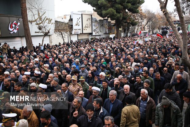 تشییع و خاکسپاری پیکر ۲ شهید حملات آمریکا و رژیم صهیونیستی در بجنورد