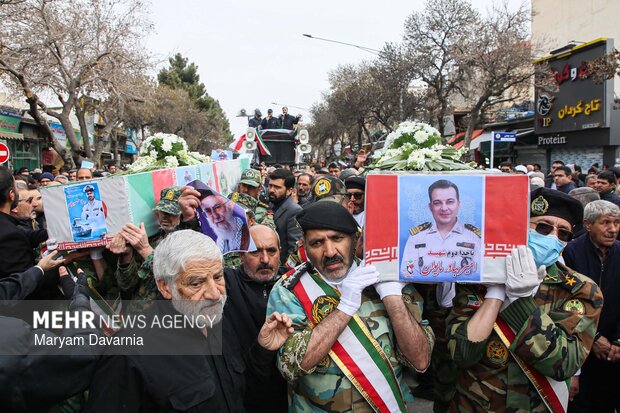 تشییع و خاکسپاری پیکر ۲ شهید حملات آمریکا و رژیم صهیونیستی در بجنورد