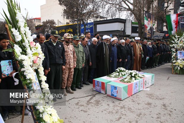 تشییع و خاکسپاری پیکر ۲ شهید حملات آمریکا و رژیم صهیونیستی در بجنورد