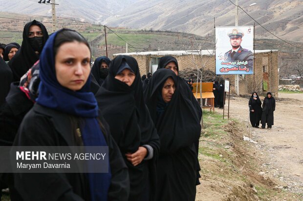 تشییع و خاکسپاری پیکر ۲ شهید حملات آمریکا و رژیم صهیونیستی در بجنورد