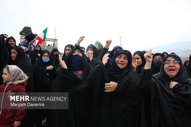 تشییع و خاکسپاری پیکر ۲ شهید حملات آمریکا و رژیم صهیونیستی در بجنورد