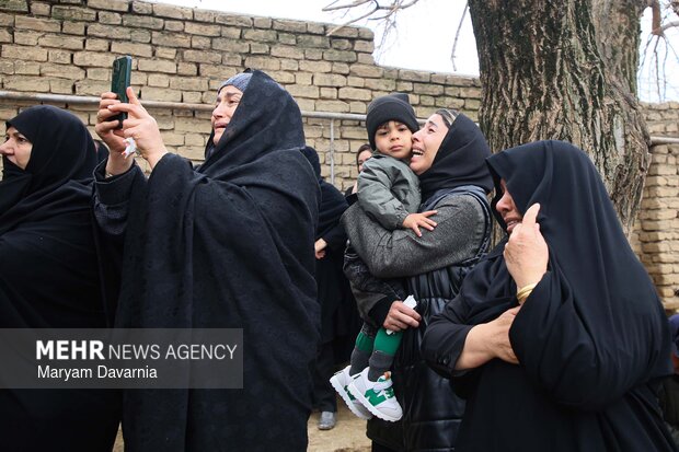 تشییع و خاکسپاری پیکر ۲ شهید حملات آمریکا و رژیم صهیونیستی در بجنورد