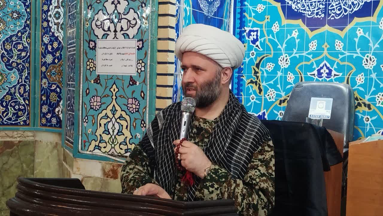 اختر دانش: مسیر رهبر شهید با صلابت ادامه می یابد