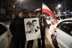 بیعت دانش آموزان شهرستان مرزی سرخس با رهبر معظم انقلاب