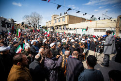 تجمع مردم قزوین در حمایت از انتخاب رهبر معظم انقلاب