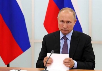 بوتين يهنئ آية الله السيد مجتبى الخامنئي بانتخابه قائدا للثورة