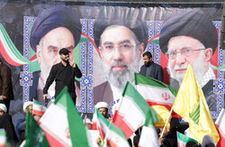 تجمع دولي في طهران لإعلان البيعة لقائد الثورة الإسلامية الجديد