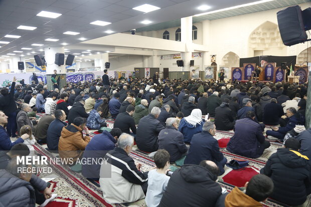 اولین شب قدر در شهریار؛ زمزمه دعا و احیای مومنان در شب نزول قرآن