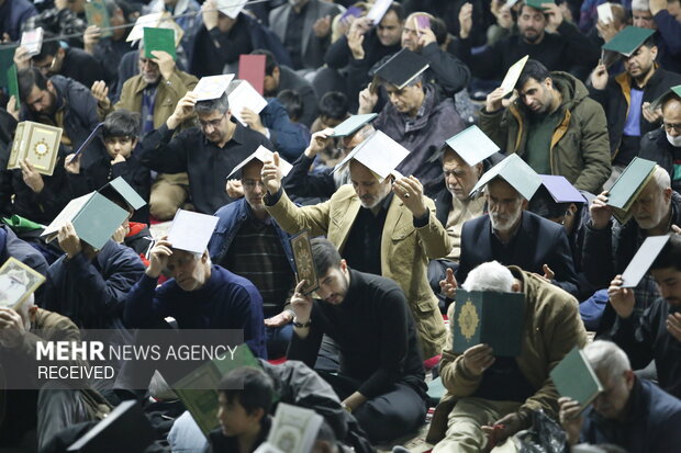 مراسم شب قدر در میدان مادر بیرجند