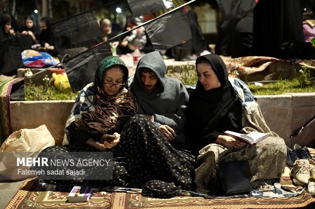 احیای شب نوزدهم ماه مبارک رمضان در کرمان