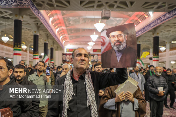 شادی مردم قم پس از اعلام رهبری آیت الله مجتبی خامنه‌ای