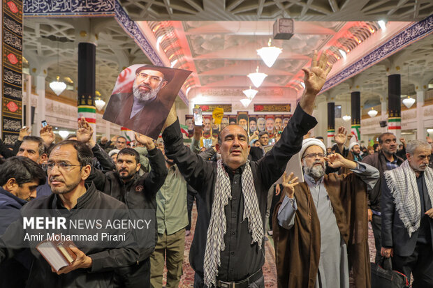 شادی مردم قم پس از اعلام رهبری آیت الله مجتبی خامنه‌ای