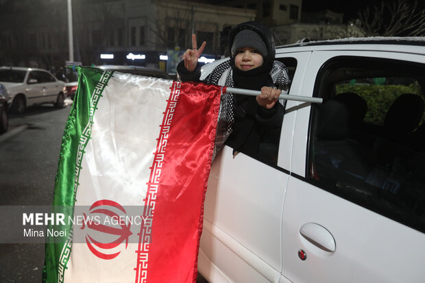 شادی مردم تبریز پس از اعلام رهبری آیت الله مجتبی خامنه‌ای
