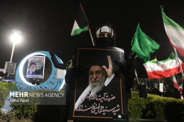 شادی مردم تبریز پس از اعلام رهبری آیت الله مجتبی خامنه‌ای