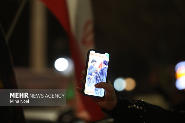 شادی مردم تبریز پس از اعلام رهبری آیت الله مجتبی خامنه‌ای