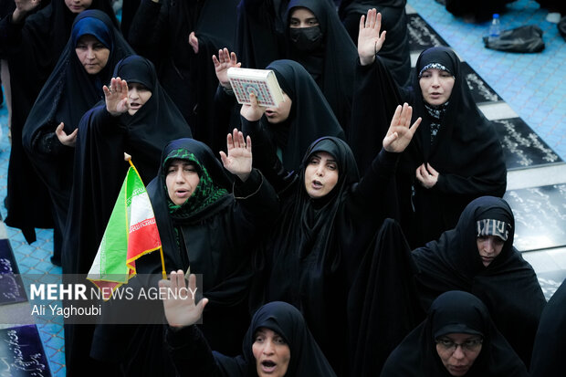 شادی مردم رشت پس از اعلام رهبری آیت الله مجتبی خامنه‌ای