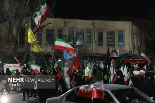 شادی مردم تبریز پس از اعلام رهبری آیت الله مجتبی خامنه‌ای