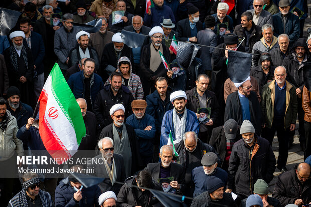 بیعت قزوینی‌ها با سومین رهبر انقلاب