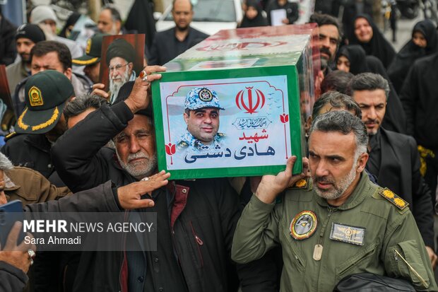 تشییع پیکر مطهر ۲ شهید در مشهد