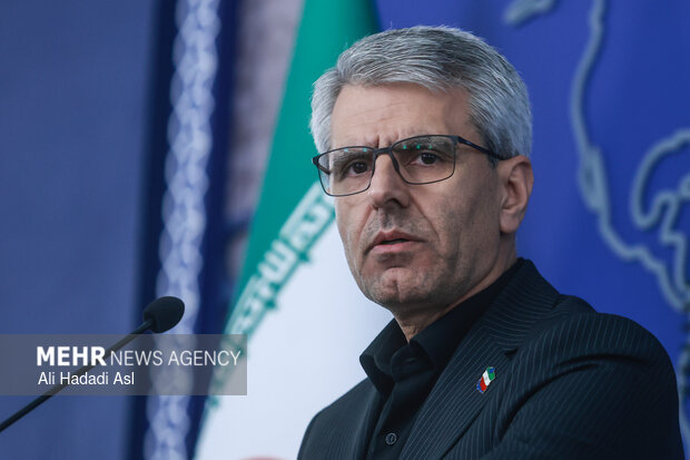 İranlı Sözcü: Ülkeyi savunmaya devam edeceğiz 