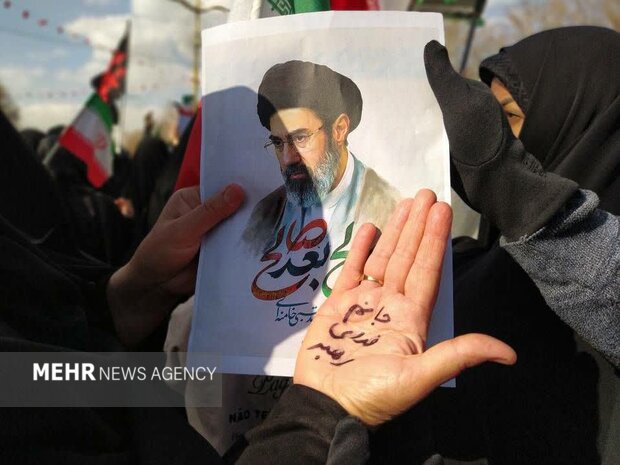 بیعت مردم لرستان با رهبر سوم انقلاب