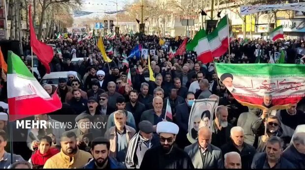 بیعت مردم لرستان با رهبر سوم انقلاب