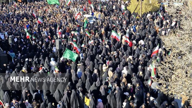 بیعت مردم لرستان با رهبر سوم انقلاب