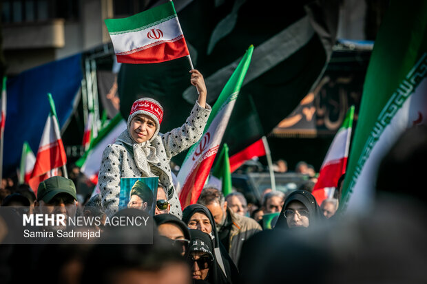 مراسم بیعت با سومین رهبر انقلاب اسلامی در تهران