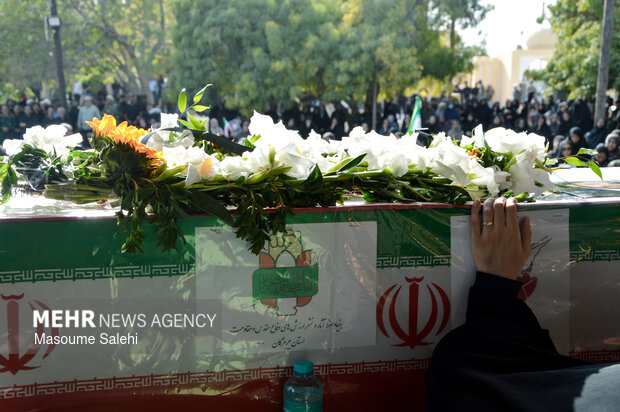 تشییع پیکر شهید اقتدارپاسدار منصور مظفری درگیری در شهر ایسین