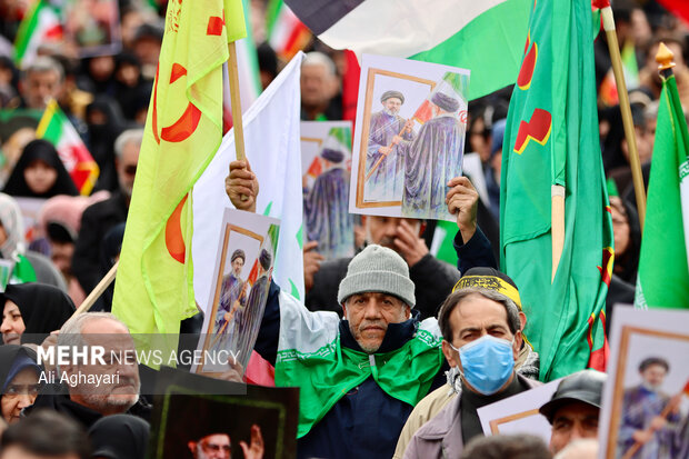 اجتماع بیعت مردم ارومیه با رهبر سوم انقلاب اسلامی
