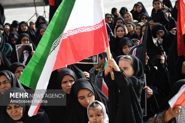 اجتماع بانوان ولایی در بیرجند