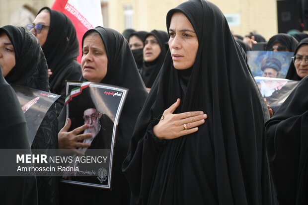 اجتماع بانوان ولایی در بیرجند