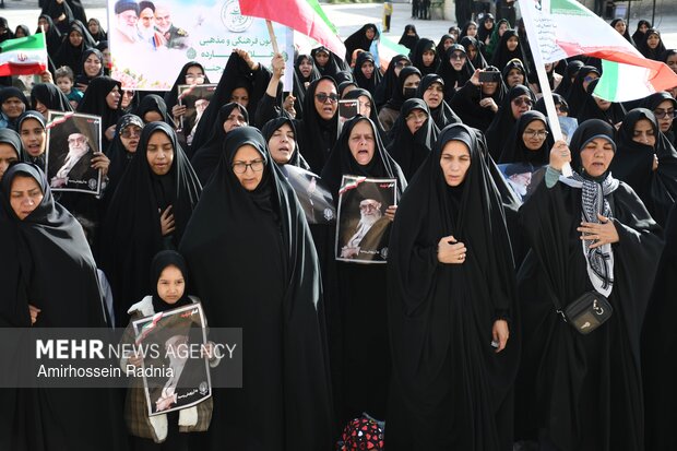 اجتماع بانوان ولایی در بیرجند