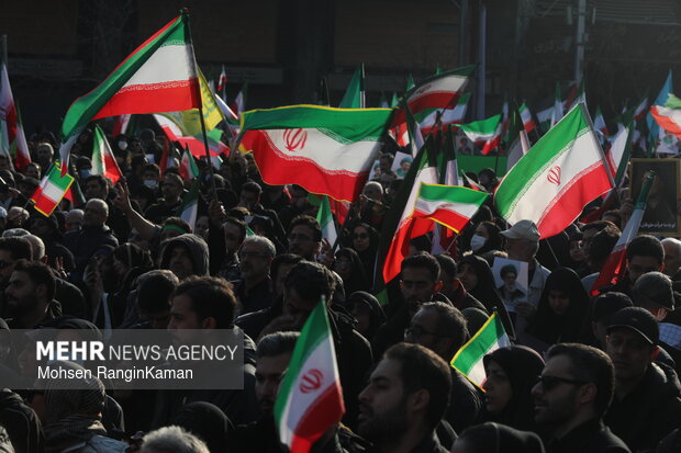 مراسم بیعت با سومین رهبر انقلاب اسلامی در تهران