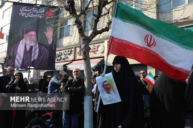 مراسم بیعت با سومین رهبر انقلاب اسلامی در تهران