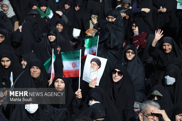 اجتماع مردمی بیعت با رهبر سوم انقلاب اسلامی در اراک