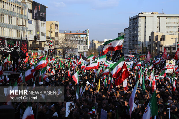 مراسم بیعت با سومین رهبر انقلاب اسلامی در تهران
