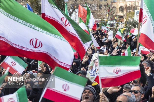 بیعت اراکی‌ها با سومین رهبر انقلاب اسلامی