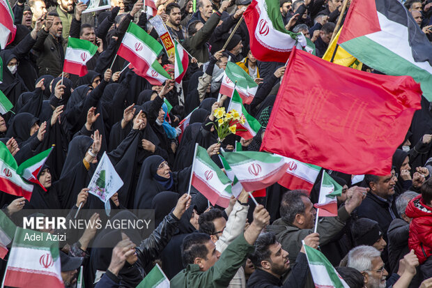 بیعت اراکی‌ها با سومین رهبر انقلاب اسلامی