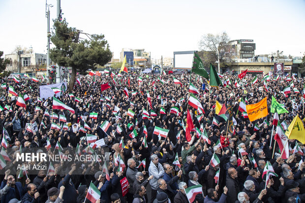 بیعت اراکی‌ها با سومین رهبر انقلاب اسلامی